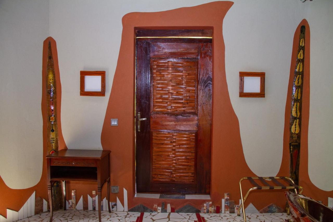 Mama Africa Art Residence & Art Center Gambia Tanji Zewnętrze zdjęcie